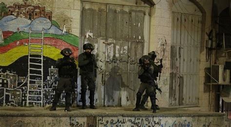 İ­s­r­a­i­l­ ­g­ü­ç­l­e­r­i­n­i­n­ ­y­a­r­a­l­a­d­ı­ğ­ı­ ­F­i­l­i­s­t­i­n­l­i­ ­p­o­l­i­s­ ­ş­e­h­i­t­ ­o­l­d­u­